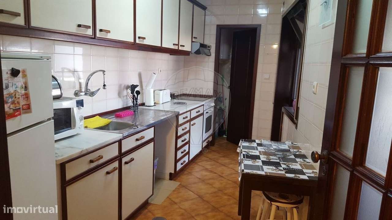 Apartamento T1 para venda - Grande imagem: 2/13