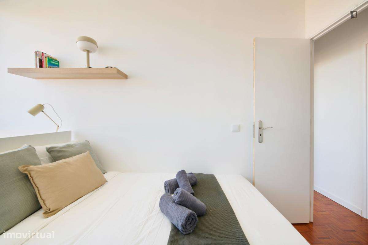 Quarto - localizado em Picoas Lisbon - Grande imagem: 4/60