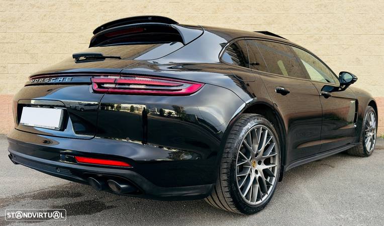 Porsche Panamera Sport Turismo 4 E-Hybrid 10 Years Edition - 13