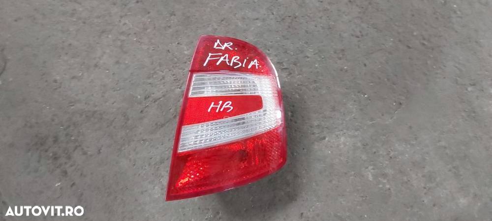 Stop / Tripla spate stanga / dreapta  - Skoda Fabia/ Hatchbak - 2