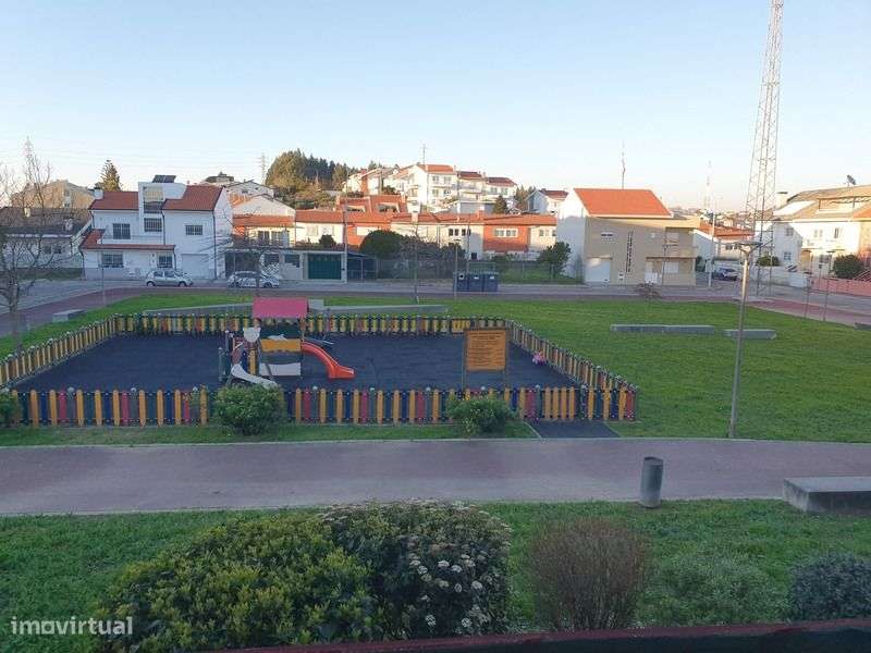 T2 com Garagem em Mafamude – Próximo de Comércio e Serviços-10