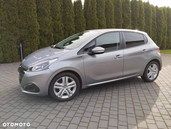 Peugeot 208 1.2 PureTech Active - 8