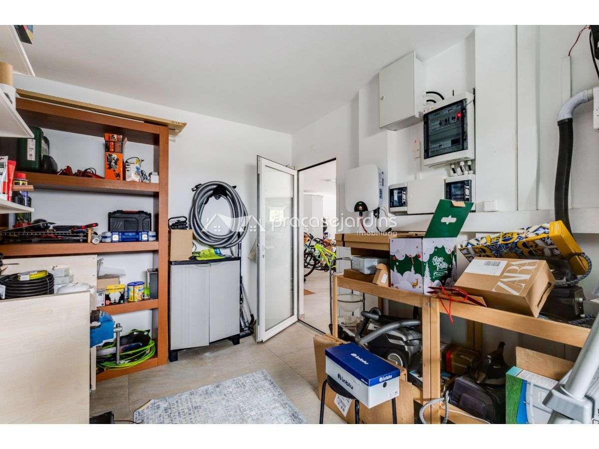 Moradia T5 Contemporânea e elevada eficiência energética – Amor, Le...-52