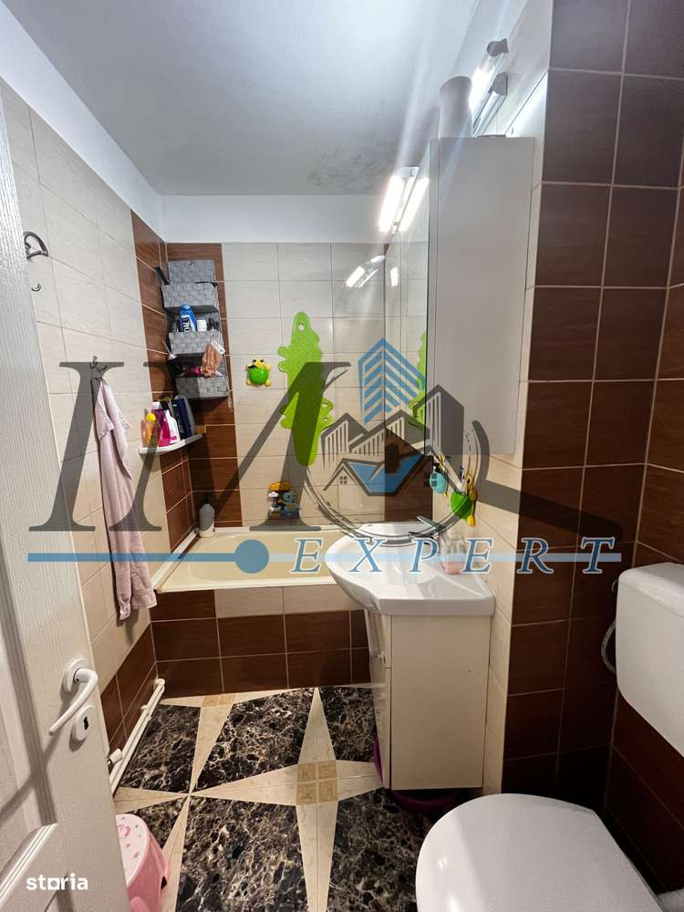 Apartament cu 3 camere de vânzare in zona de Ampoi 1 - Alba Iulia - Imagine principală: 5/6