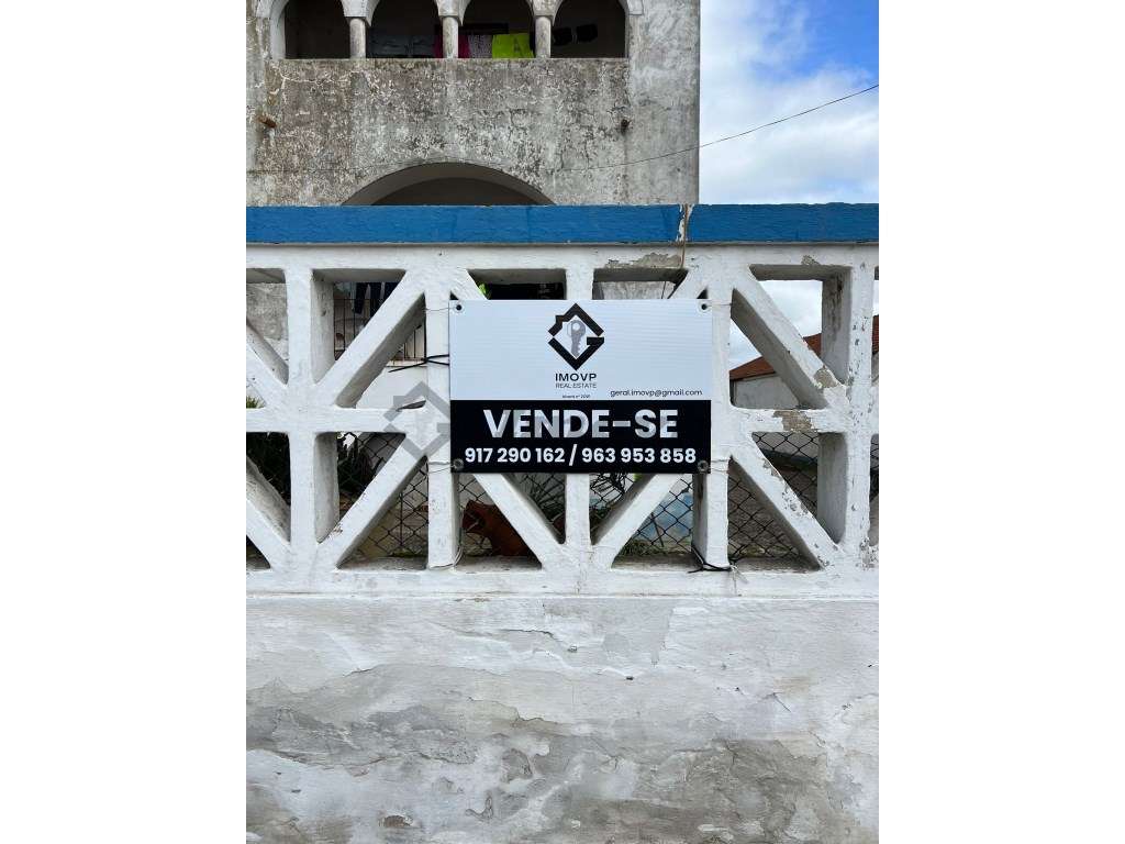 Moradia senhorial localizada na Vila de Aljustrel - Grande imagem: 4/25