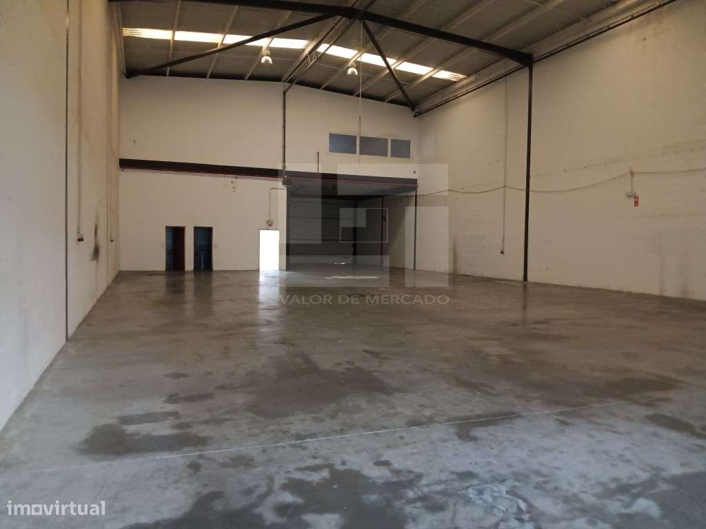 ARMAZÉM PARA ARRENDAMENTO - B 08 - Grande imagem: 2/22