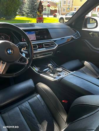 BMW X5 xDrive30d - 14