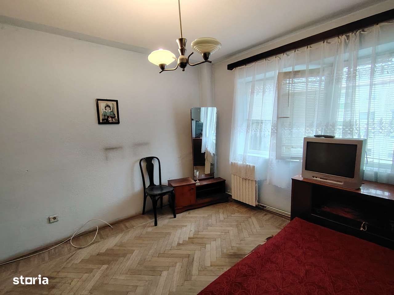 Pret redus!!!Ap 2 camere cauta sa fie modernizat- Micro 9-5