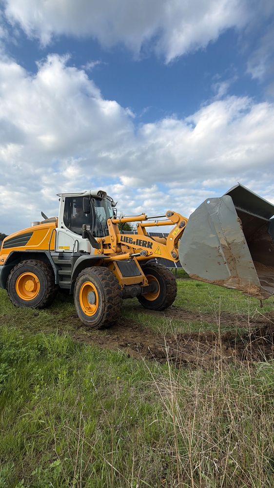 Liebherr Ładowarka liebherr l524 klima łyżka2,5m3+widły bezadblue i dpf szybkozłącze hydr. cat caterpillar 924k  924h  930k volvo l60h / l70h komatsu wa200-8 wa270-8jcb 426 427 2012