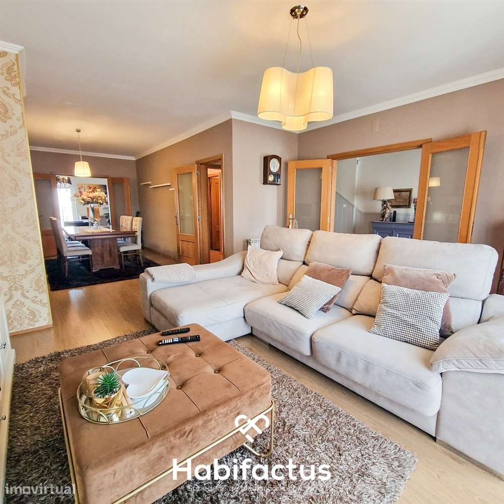 Moradia T4 em banda em Viseu - Grande imagem: 4/52