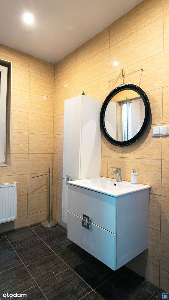 Piękny dom w Nakle Śląskim-0