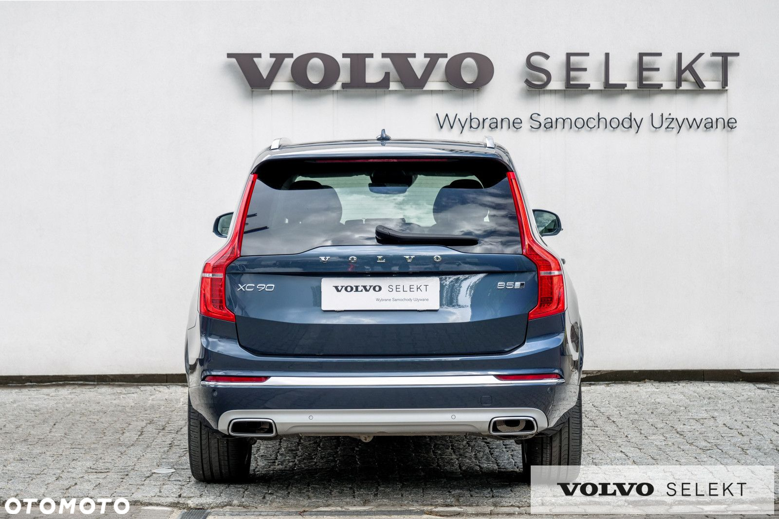 Volvo XC 90 - 9