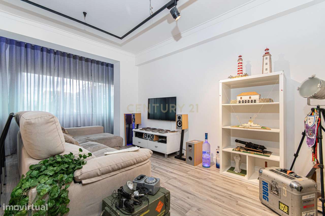 Apartamento T3 situado na Rua das Papoilas, no Montijo. - Grande imagem: 3/30