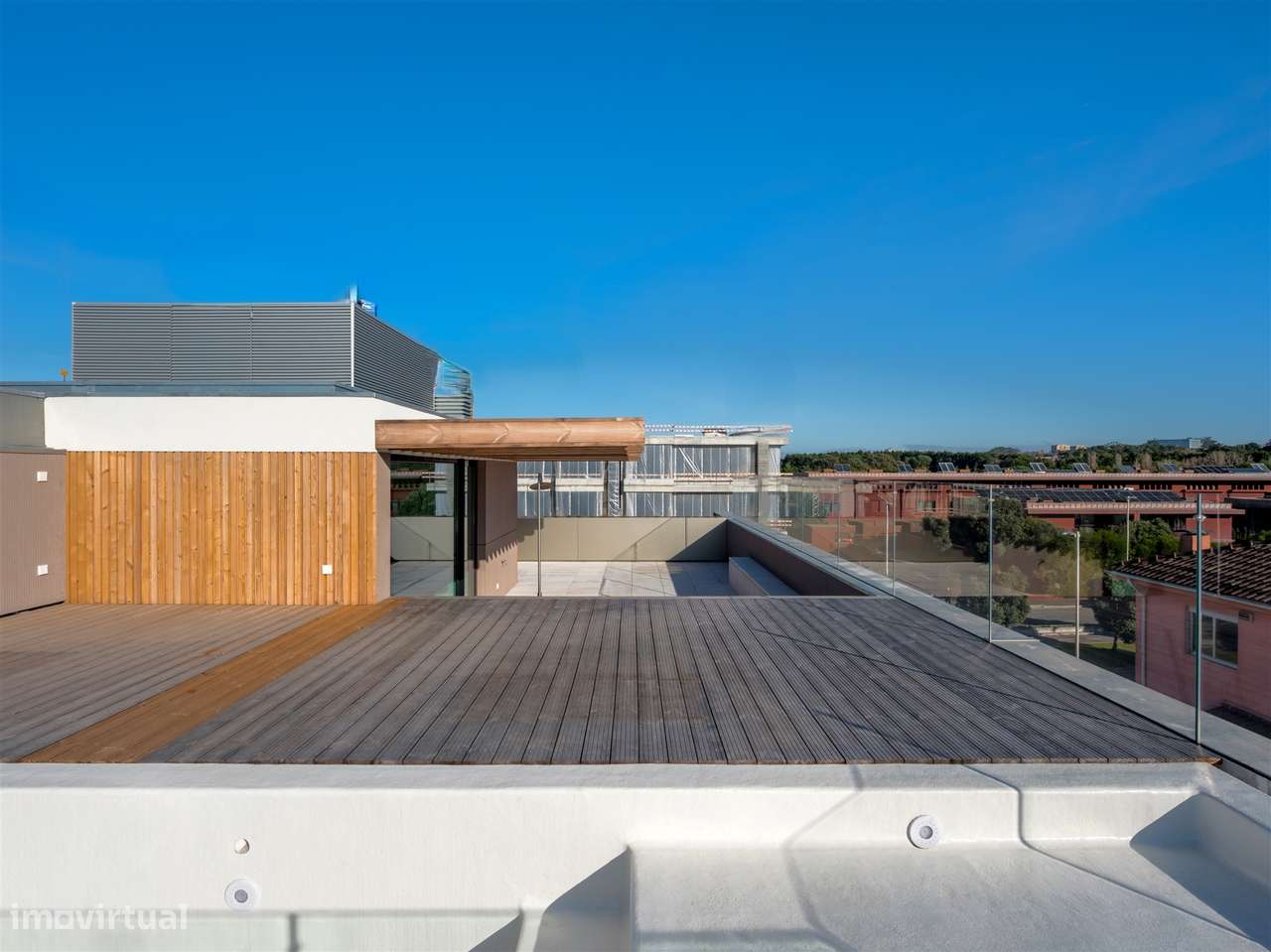 T4+1 Triplex c/ piscina junto à praia na Foz do Douro-5