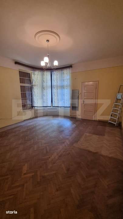 Apartament 2 camere, decomandat, 72 mp, zona ultracentrala - Imagine principală: 2/9