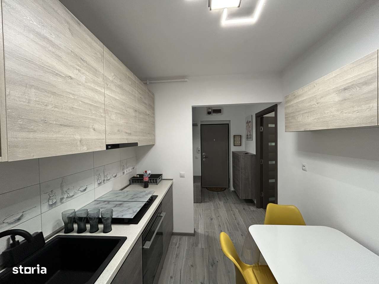 Ap decomandat, 55 mp utili + balcon - Cisnadie - Imagine principală: 4/15