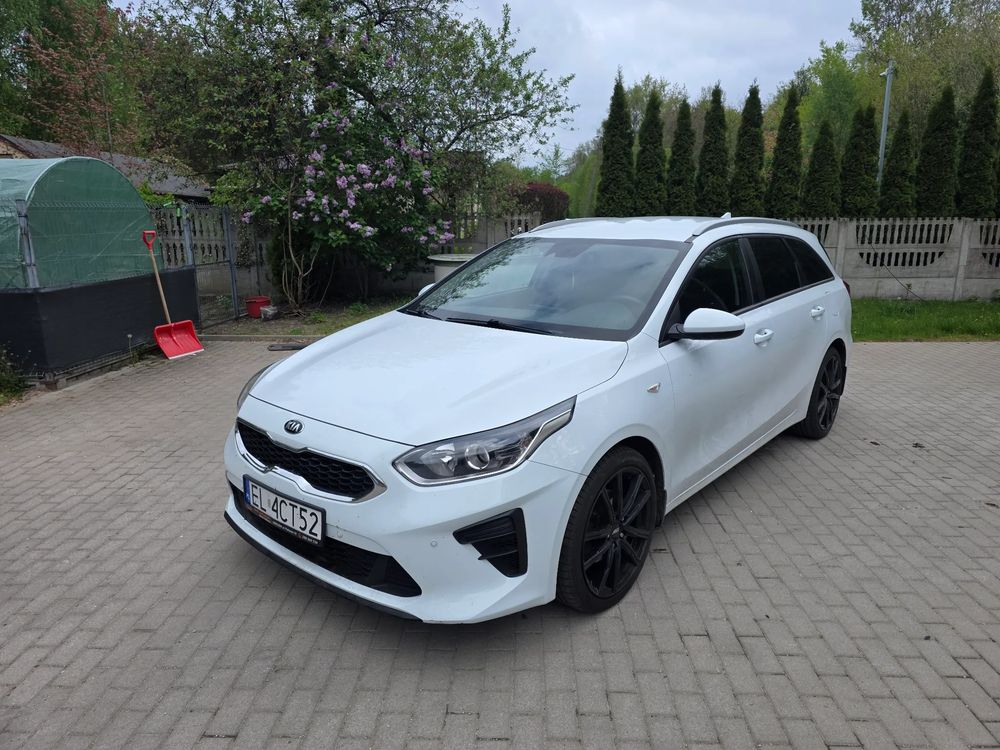 Kia Ceed III 1.6 CRDi mHEV S 2021