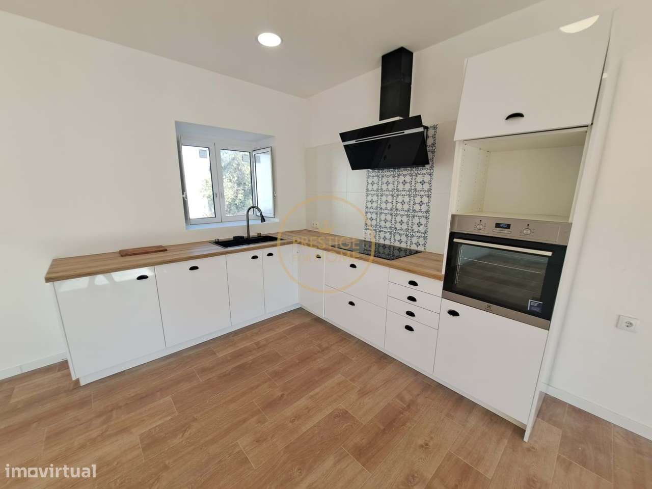 Moradia T3 Renovada com Piscina e Terraço – Próximo da Quinta da Ombri - Grande imagem: 5/48