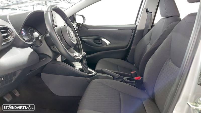 Toyota Yaris 1.0 VVT-i Comfort Plus - 12