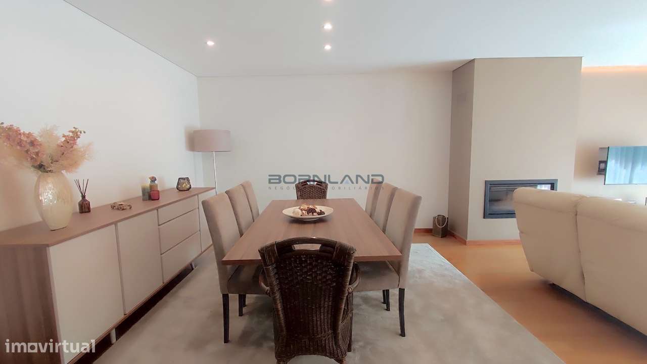 Moradia em Banda T3 + Escritório-4