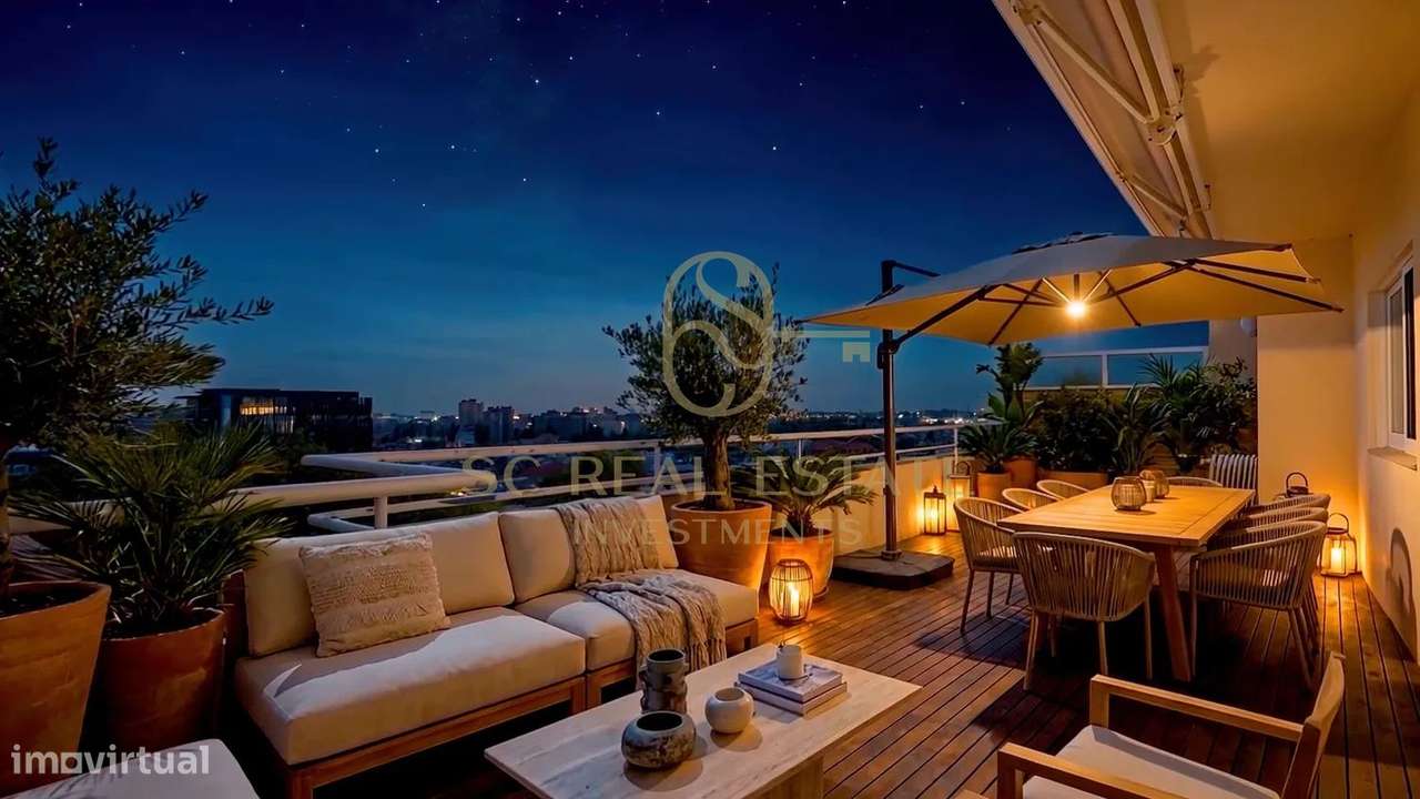 Exclusivo T2 Duplex Recuado, Último Piso, 2 Terraços, Cedofeita-0