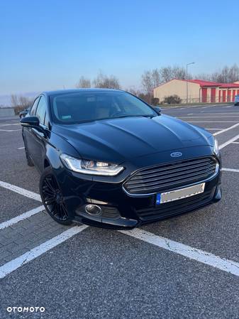 Ford Fusion 2.0 EcoBoost Titanium - 6