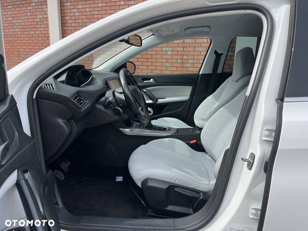 Peugeot 308 SW BlueHDi 150 Stop & Start Business-Line - 5