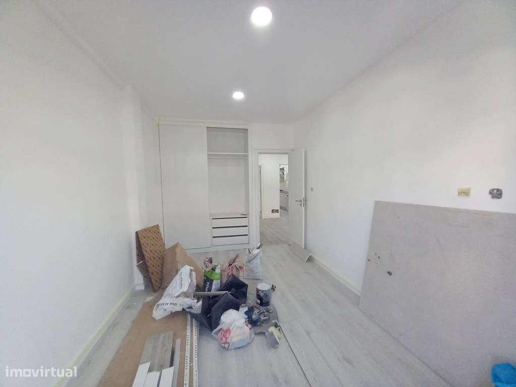 Apartamento T4 Venda em Costa da Caparica,Almada-5
