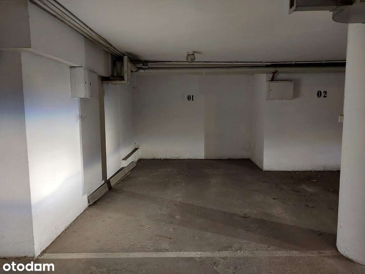 Miejsce postojowe w garażu podziemnym ul.Partyzantów 40 - Pełny obrazek: 2/6