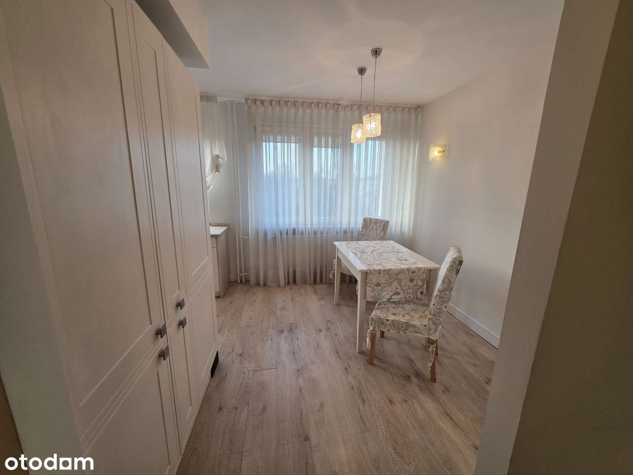 Sady / Nowowiejska 15 / 2 stronne/ balkon / wosoki standard/ winda - Pełny obrazek: 3/10