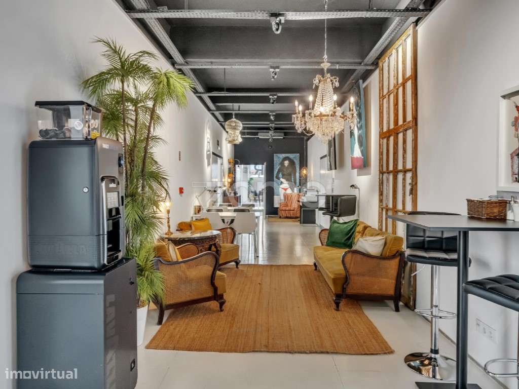 Escritório / Coworking em Marvila, Lisboa - 847 m², até 183 pessoas...-12