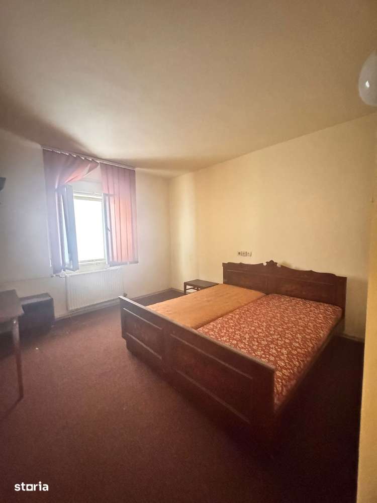 Motel 16 camere + Restaurant | 560 mp desfasurati si 608 mp teren-11