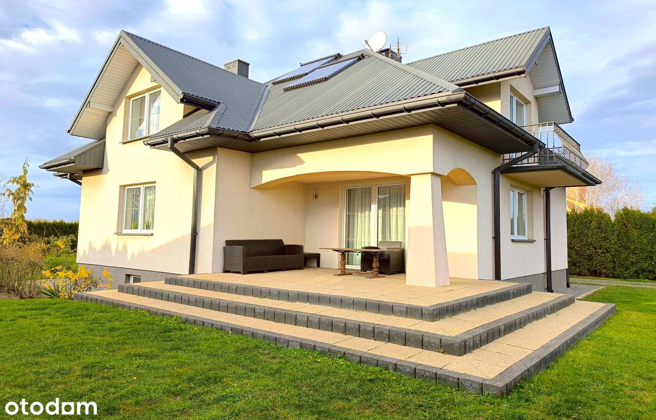 Wyjątkowy dom Łabunie-1