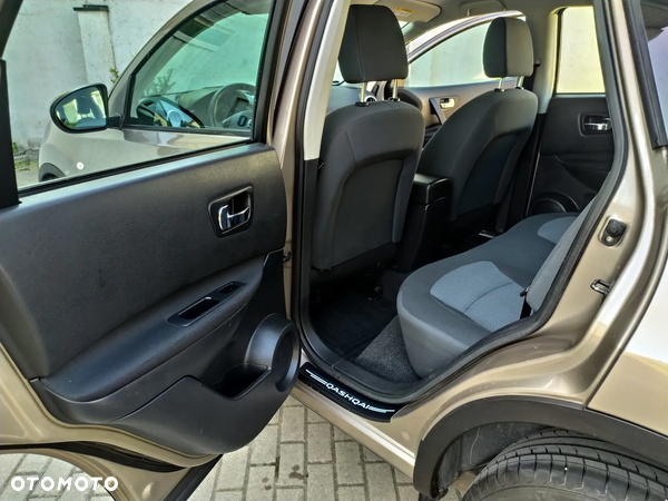 Nissan Qashqai 1.6 Visia - 20