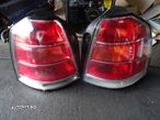 Vand Stopuri Opel Zafira B din 2007 volan pe stanga cod: 24451843-R - 2