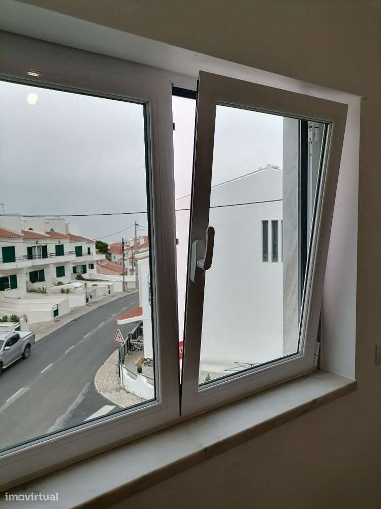 Moradia T3+1 Ericeira, Vista Mar, Remodelada, Como Nova, A Estrear.-46