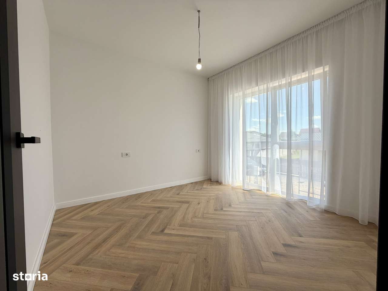 PF ! Casa 4 camere 110mp 2 bai Bucium- Hanul 3 Sarmale-10