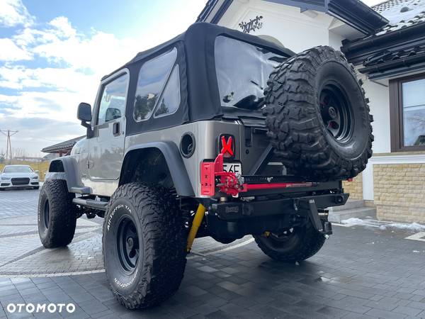 Jeep Wrangler 4.0 Sport - 7