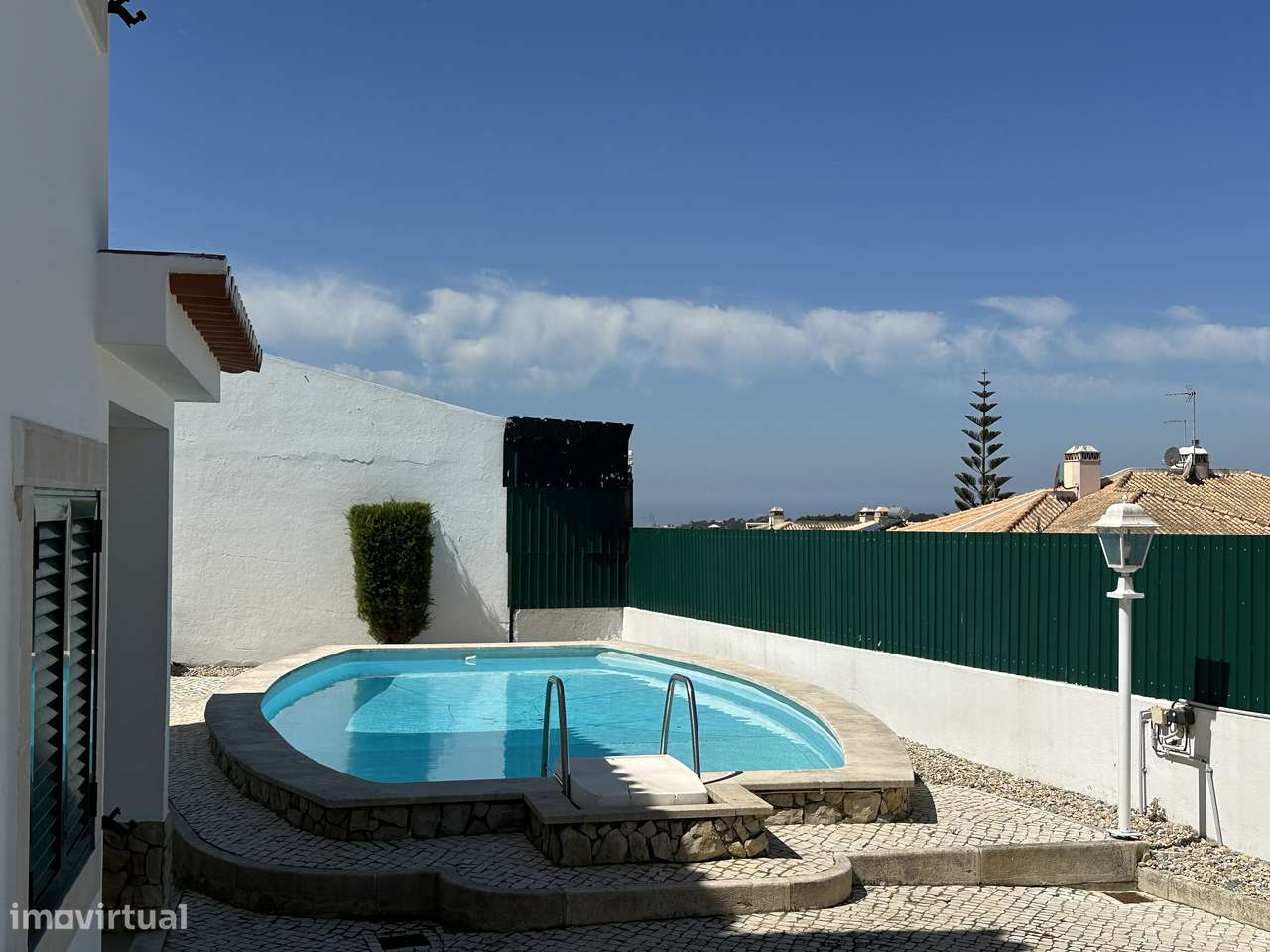 Moradia Isolada T3 com Piscina e Vista Mar na Ericeira-29