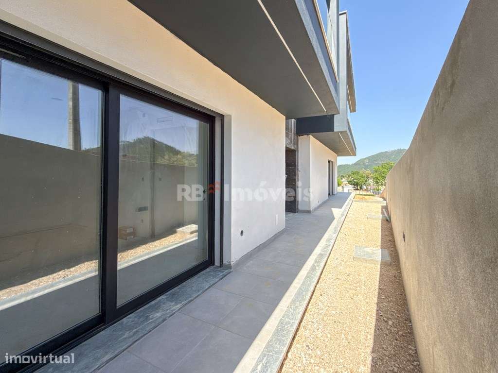Moradia Nova T3, Vista Rio - Urbanização Martinela, Ferreira do Zêzere-49