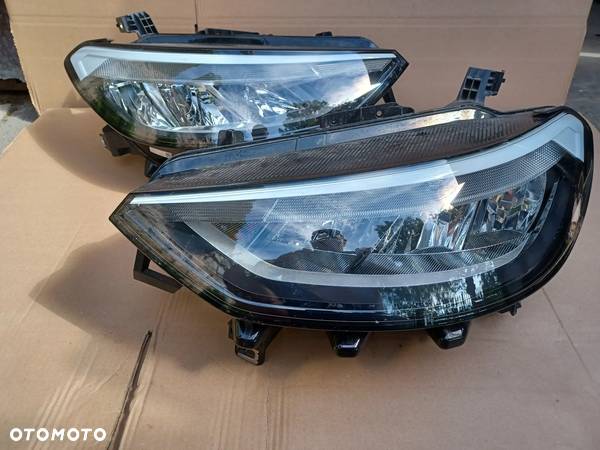 Full Led przedni prawy lewy VW iD III 3 lampa 10B - 2