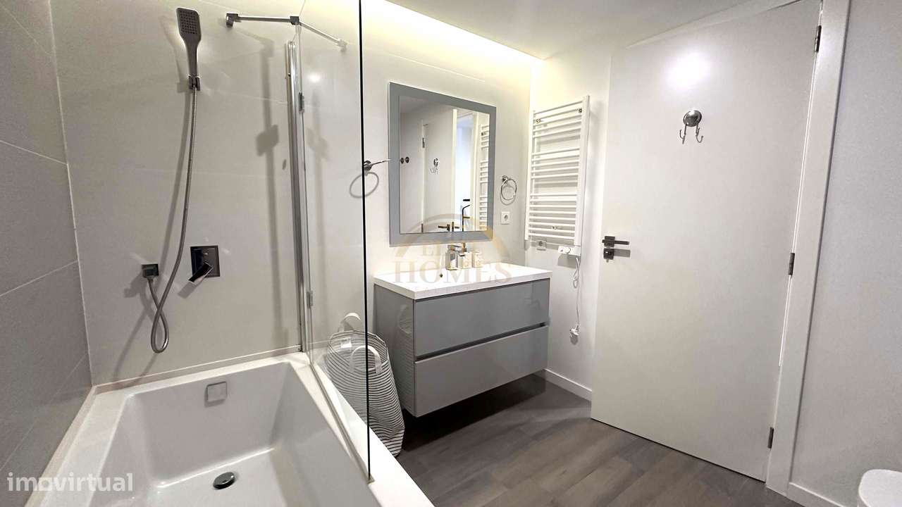 Apartamento T3 de Luxo em Paço de Arcos.-29