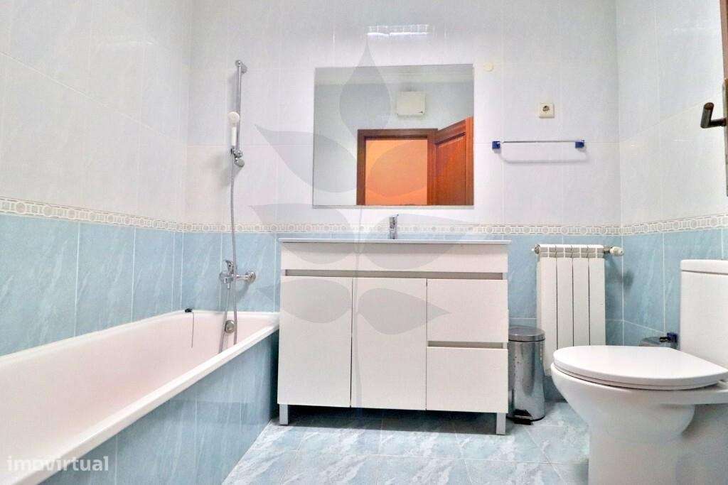 Arrendamento apartamento T3 em Nogueira - Mobilado e Equipado - Grande imagem: 5/28