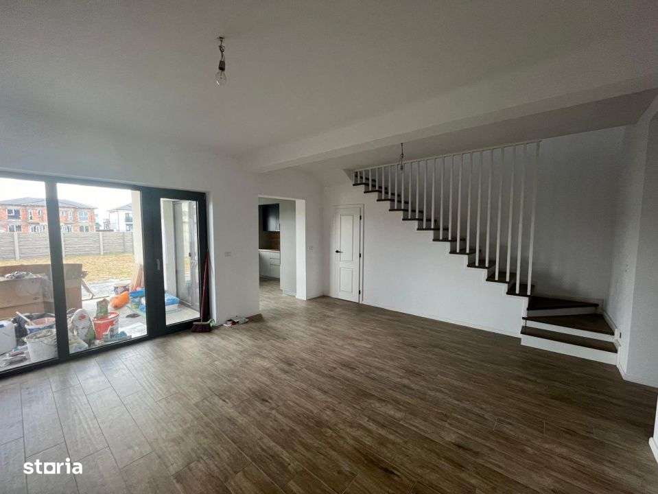 4 CAMERE, SUPRAFATA GENEROASA , ZONA KAUFLAND - Imagine principală: 2/13