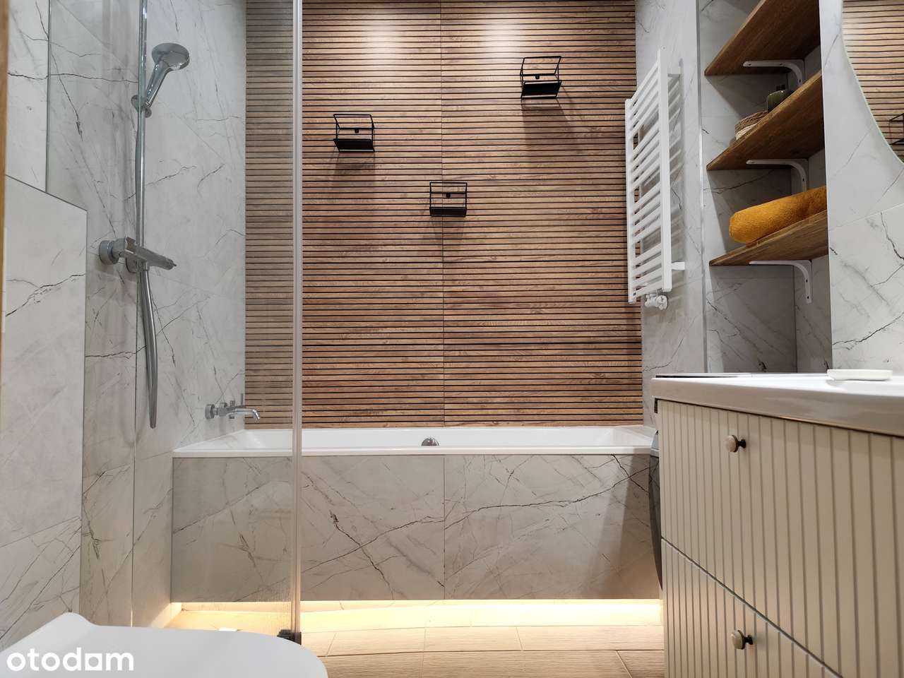 Mieszkanie  2-pokojowe w kamienicy w centrum Wrocławia, cicha ulica-11