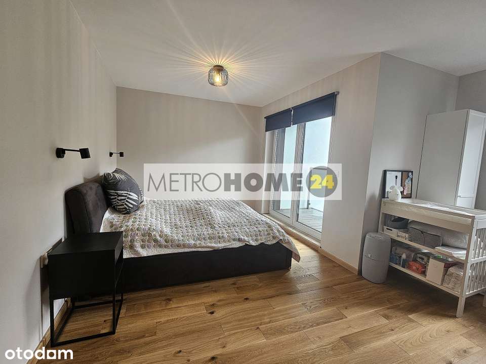 Luksusowy 2 poziomowy apartament z 2 ogródkami,garażem, komórką !-14