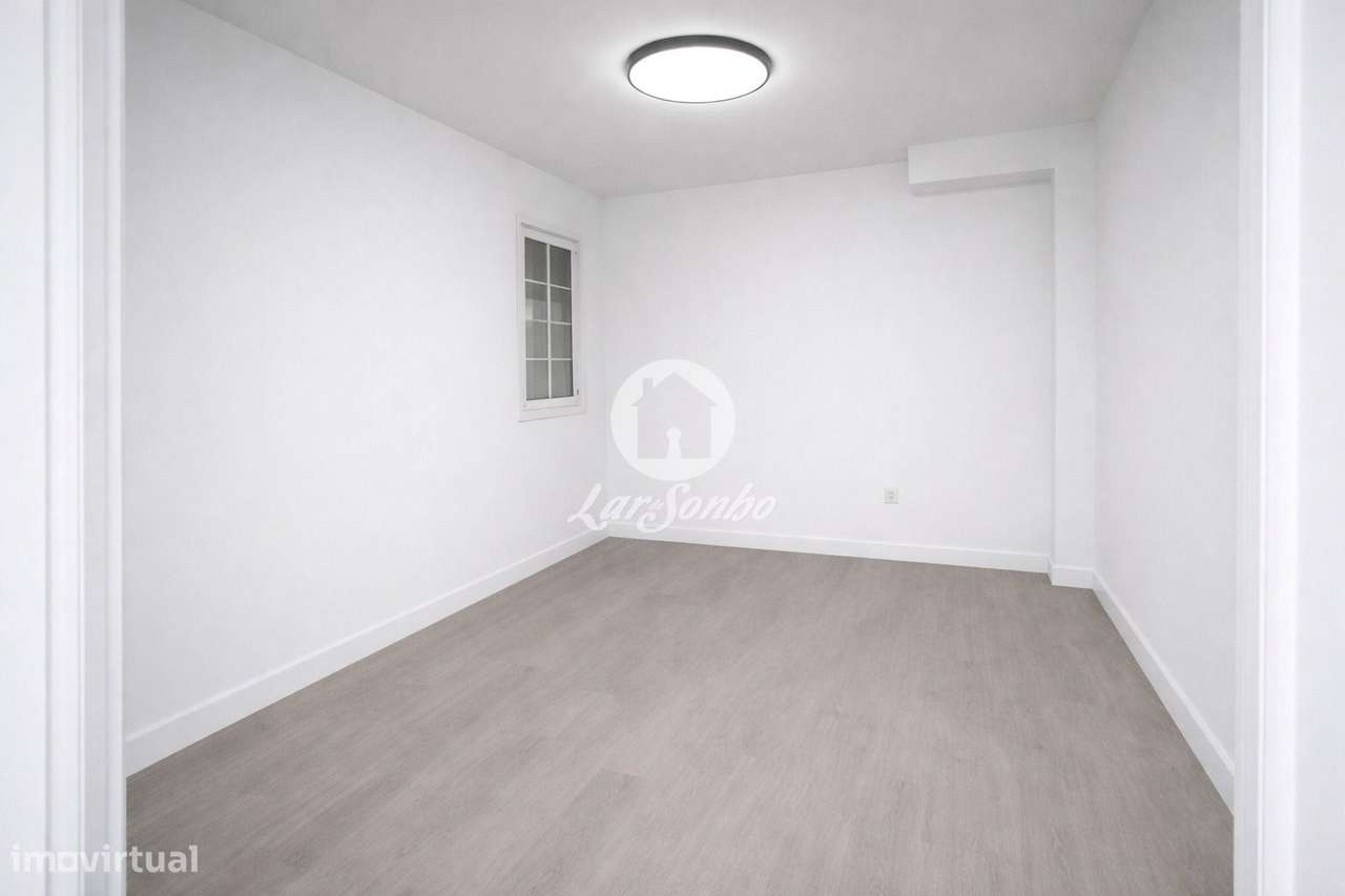 Moradia Bi-Familiar T2+T4 - Azurara, Vila do Conde - Grande imagem: 5/20