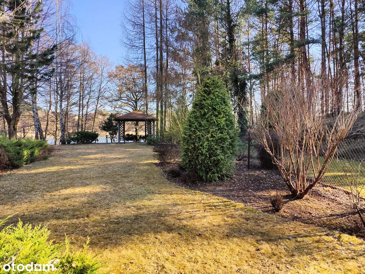 Urokliwa posesja bezpośrednio nad Jeziorem Ślesińskim-5