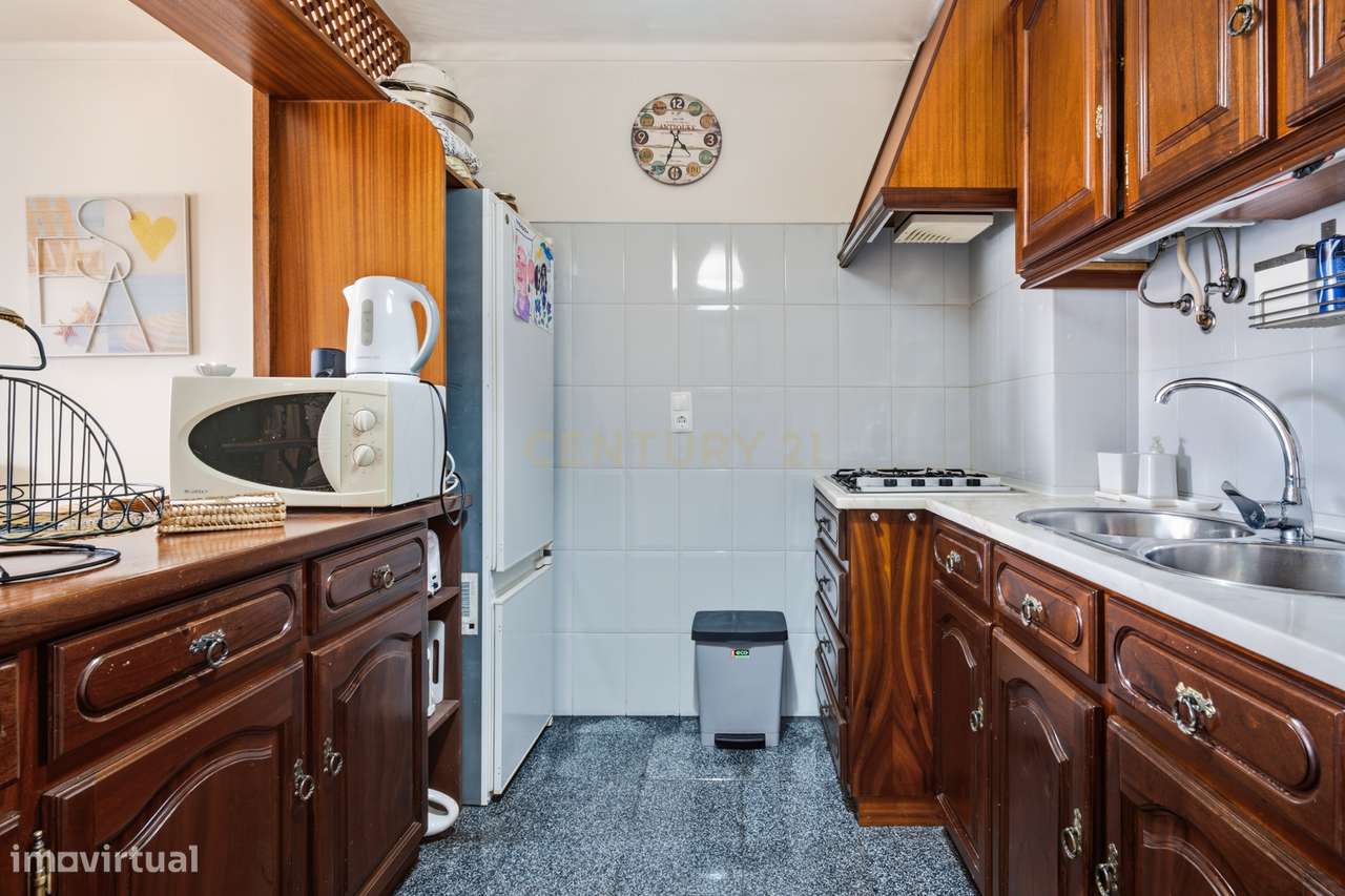 Duplex T2+2 em Lourinhã com Terraço e Proximidade à Praia-20