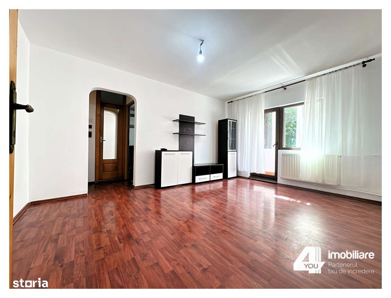 Apartament 2 camere Micalaca Miorita, 50 mp, etaj. 2/4 - Imagine principală: 5/7